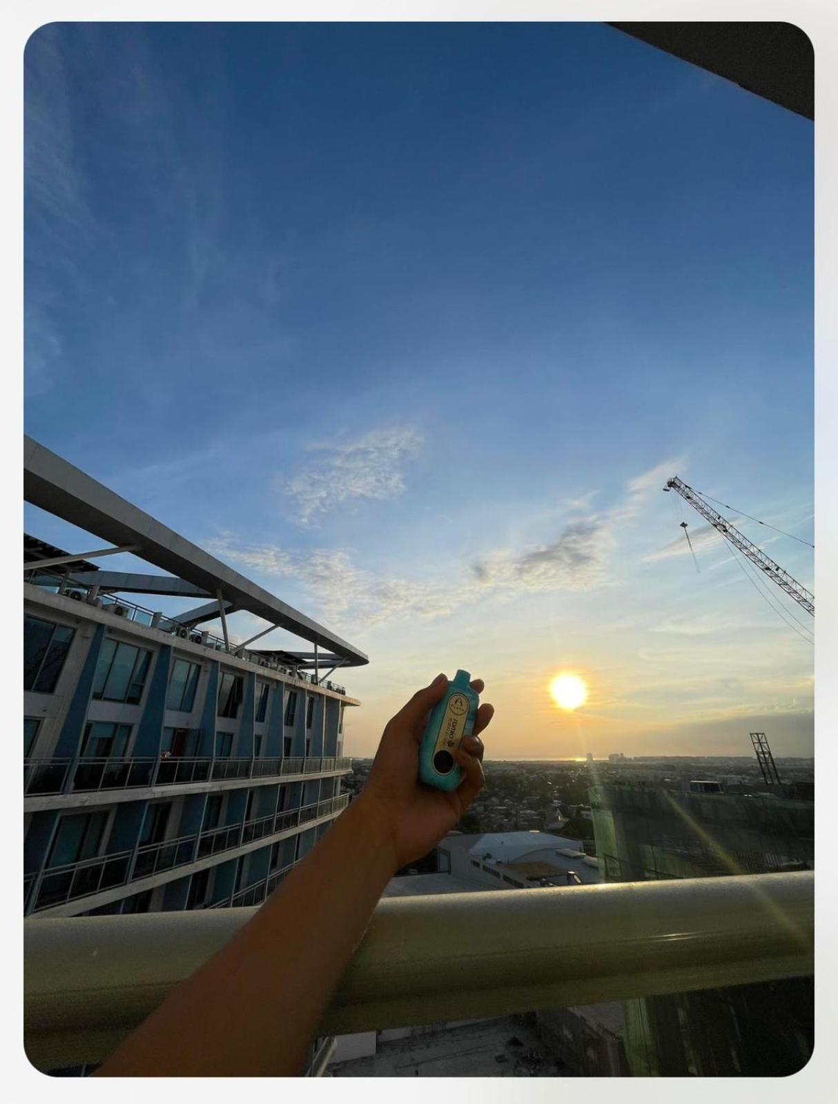 The Bahamas & Maldives Suites At Azure Residences Paranaque 15 Mins Manila Airport T3 מראה חיצוני תמונה