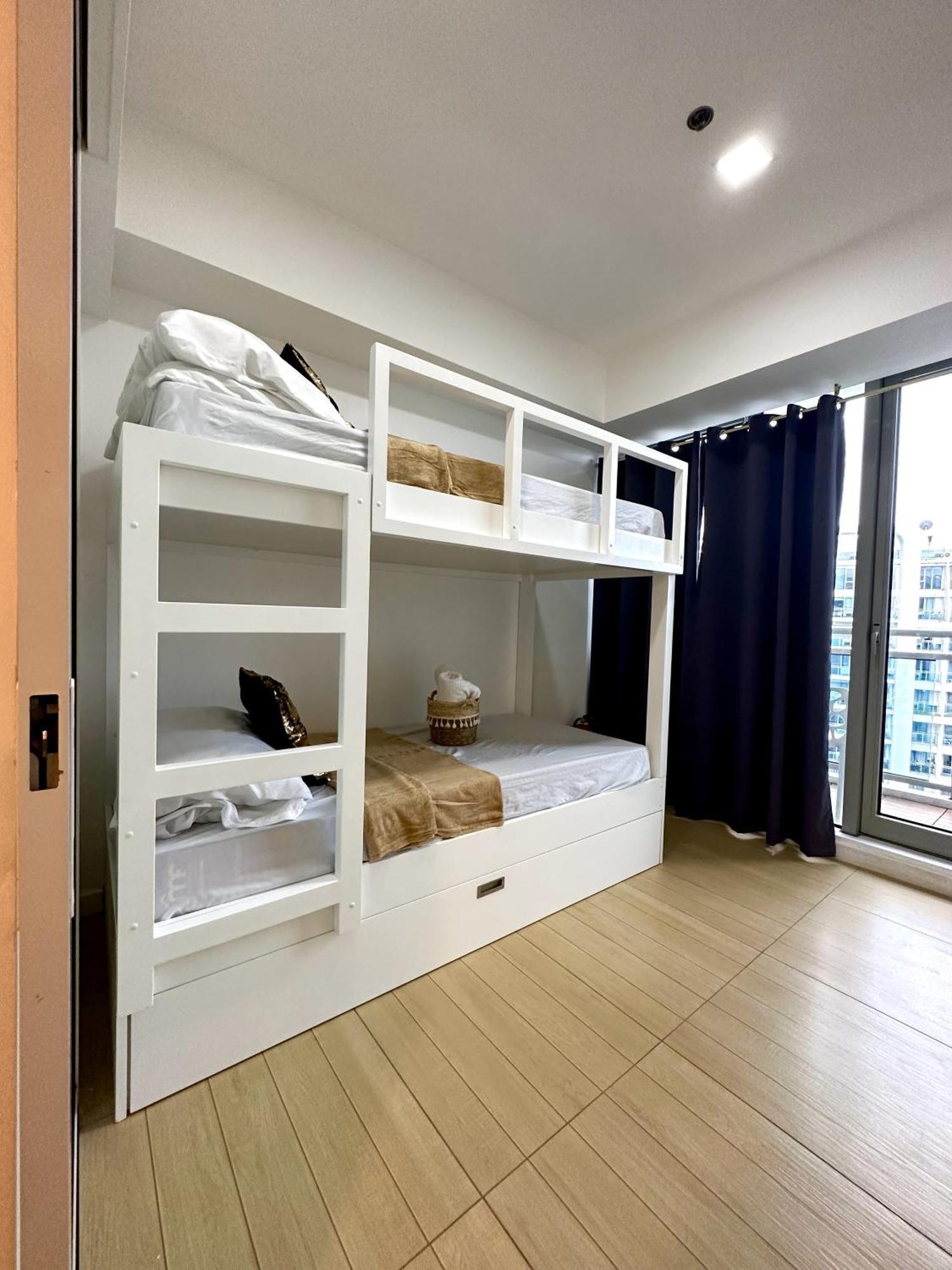 The Bahamas & Maldives Suites At Azure Residences Paranaque 15 Mins Manila Airport T3 מראה חיצוני תמונה